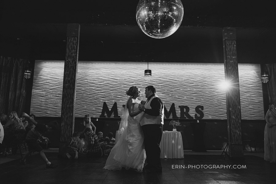 fort_wayne_wedding_photographer_bell-0055