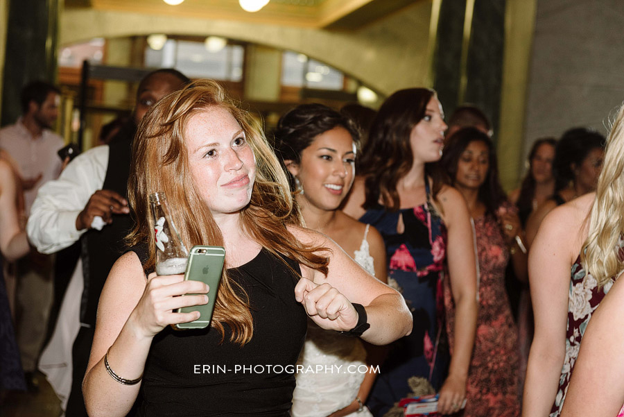 allen_county_courthouse_wedding_photographer_fort_wayne_indiana_baresic-097